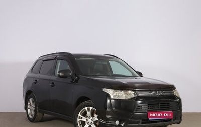 Mitsubishi Outlander III рестайлинг 3, 2013 год, 1 329 000 рублей, 1 фотография
