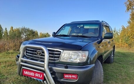 Toyota Land Cruiser 100 рестайлинг 2, 2001 год, 1 600 000 рублей, 1 фотография