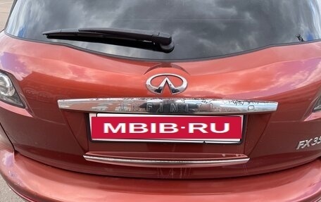 Infiniti FX I, 2007 год, 850 000 рублей, 14 фотография