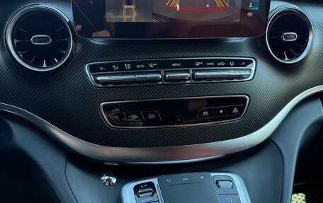 Mercedes-Benz V-Класс, 2022 год, 10 900 000 рублей, 13 фотография