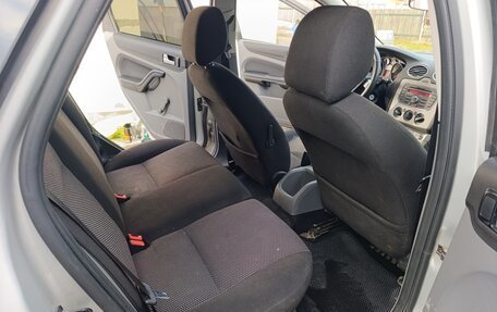 Ford Focus II рестайлинг, 2010 год, 390 000 рублей, 10 фотография