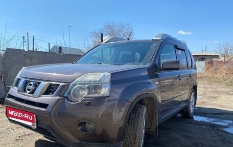 Nissan X-Trail, 2010 год, 950 000 рублей, 2 фотография