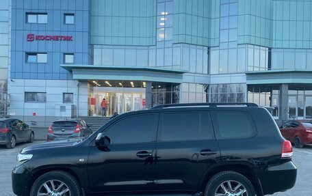 Toyota Land Cruiser 200, 2007 год, 2 400 000 рублей, 8 фотография