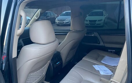 Toyota Land Cruiser 200, 2007 год, 2 400 000 рублей, 11 фотография