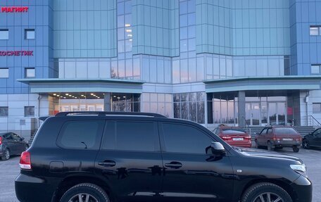 Toyota Land Cruiser 200, 2007 год, 2 400 000 рублей, 7 фотография