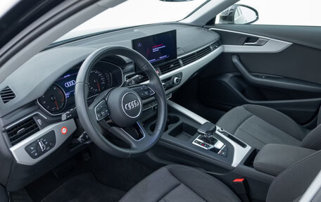 Audi A4, 2023 год, 3 160 275 рублей, 10 фотография