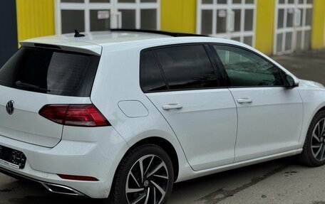 Volkswagen Golf VII, 2020 год, 1 650 000 рублей, 5 фотография
