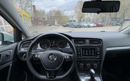 Volkswagen Golf VII, 2020 год, 1 650 000 рублей, 7 фотография