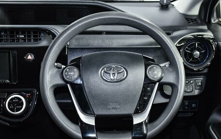Toyota Aqua I, 2019 год, 1 199 000 рублей, 14 фотография