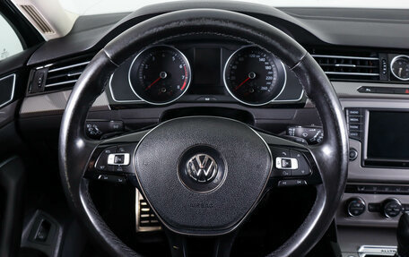 Volkswagen Passat B8 рестайлинг, 2016 год, 2 299 000 рублей, 16 фотография