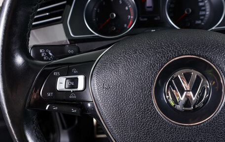 Volkswagen Passat B8 рестайлинг, 2016 год, 2 299 000 рублей, 17 фотография