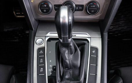 Volkswagen Passat B8 рестайлинг, 2016 год, 2 299 000 рублей, 21 фотография