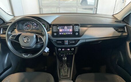 Skoda Rapid II, 2021 год, 1 775 000 рублей, 9 фотография
