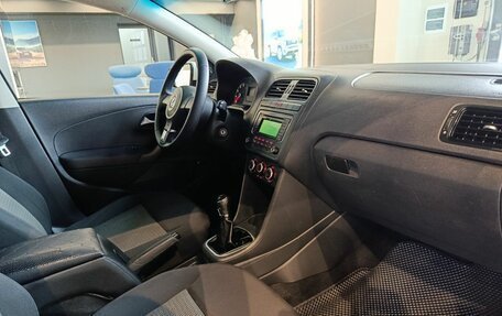 Volkswagen Polo VI (EU Market), 2013 год, 710 000 рублей, 8 фотография