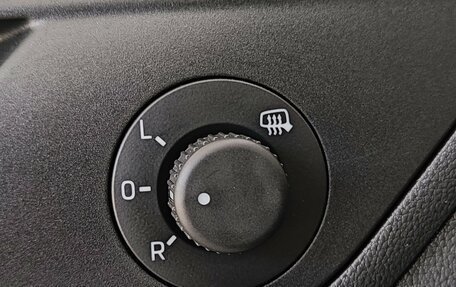 Volkswagen Polo VI (EU Market), 2020 год, 1 350 000 рублей, 26 фотография