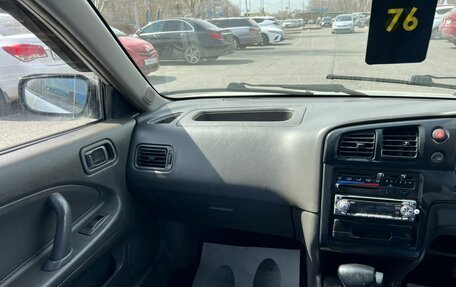Nissan Expert, 2002 год, 299 000 рублей, 16 фотография