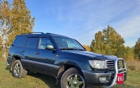 Toyota Land Cruiser 100 рестайлинг 2, 2001 год, 1 600 000 рублей, 4 фотография