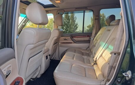 Toyota Land Cruiser 100 рестайлинг 2, 2001 год, 1 600 000 рублей, 7 фотография