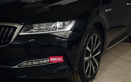 Skoda Superb III рестайлинг, 2025 год, 3 580 000 рублей, 8 фотография