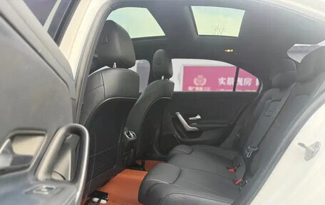 Mercedes-Benz A-Класс, 2022 год, 2 070 000 рублей, 11 фотография