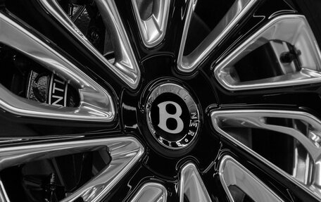 Bentley Continental GT, 2026 год, 48 500 000 рублей, 6 фотография