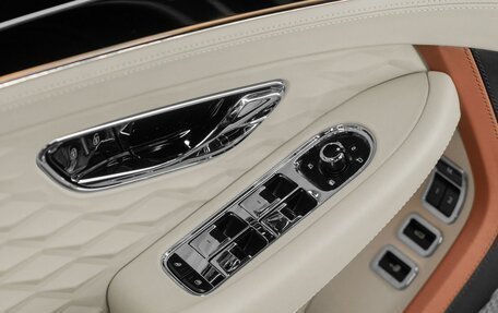 Bentley Continental GT, 2026 год, 48 500 000 рублей, 15 фотография