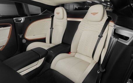 Bentley Continental GT, 2026 год, 48 500 000 рублей, 39 фотография