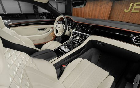 Bentley Continental GT, 2026 год, 48 500 000 рублей, 38 фотография