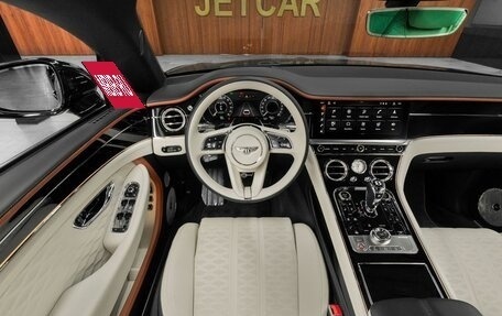 Bentley Continental GT, 2026 год, 48 500 000 рублей, 36 фотография