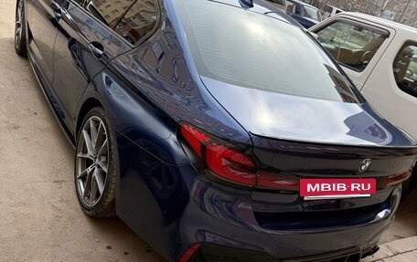 BMW 5 серия, 2019 год, 4 650 000 рублей, 2 фотография