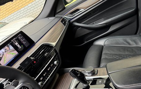 BMW 5 серия, 2019 год, 4 650 000 рублей, 13 фотография