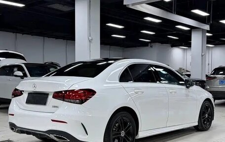 Mercedes-Benz A-Класс, 2022 год, 2 100 000 рублей, 6 фотография