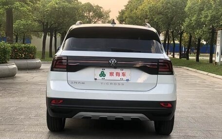 Volkswagen T-Cross I, 2023 год, 1 395 000 рублей, 8 фотография