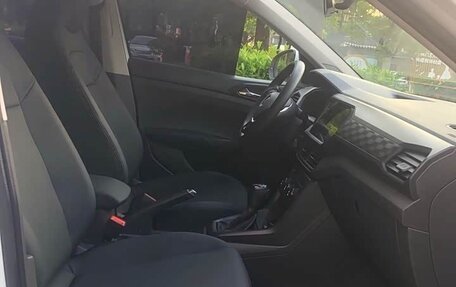 Volkswagen T-Cross I, 2023 год, 1 395 000 рублей, 16 фотография