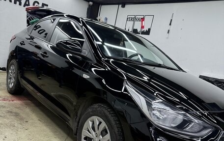 Hyundai Solaris II рестайлинг, 2018 год, 1 289 000 рублей, 16 фотография