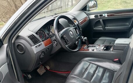 Volkswagen Touareg III, 2003 год, 800 000 рублей, 4 фотография