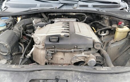 Volkswagen Touareg III, 2003 год, 800 000 рублей, 8 фотография