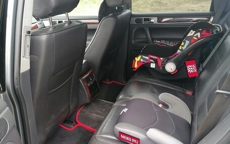 Volkswagen Touareg III, 2003 год, 800 000 рублей, 7 фотография