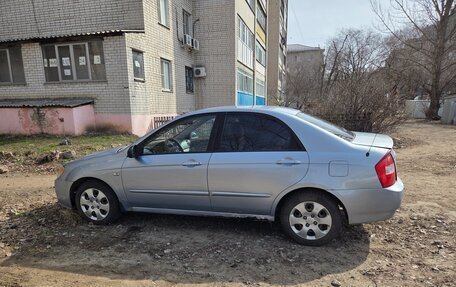 KIA Cerato I, 2005 год, 290 000 рублей, 2 фотография