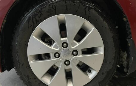 Hyundai Solaris II рестайлинг, 2015 год, 1 033 000 рублей, 17 фотография