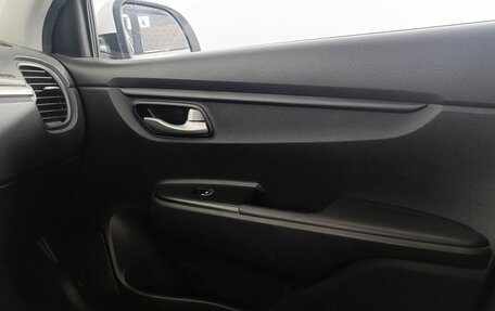 KIA Rio IV, 2020 год, 1 690 000 рублей, 16 фотография