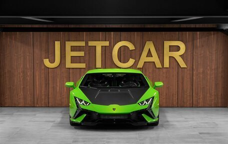 Lamborghini Huracán, 2024 год, 36 700 000 рублей, 4 фотография