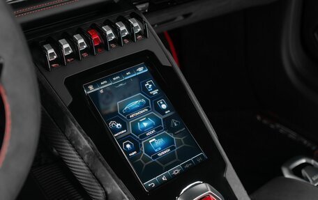 Lamborghini Huracán, 2020 год, 25 700 000 рублей, 25 фотография