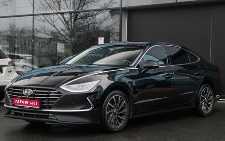 Hyundai Sonata VIII, 2020 год, 2 000 000 рублей, 1 фотография