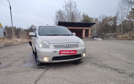 Toyota Raum II, 2003 год, 450 000 рублей, 1 фотография