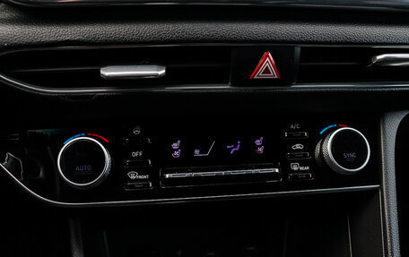 Hyundai Sonata VIII, 2020 год, 2 000 000 рублей, 24 фотография