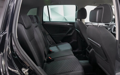 Volkswagen Tiguan II, 2019 год, 2 250 000 рублей, 4 фотография