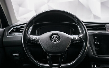 Volkswagen Tiguan II, 2019 год, 2 250 000 рублей, 5 фотография