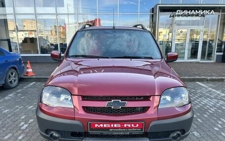 Chevrolet Niva I рестайлинг, 2018 год, 784 000 рублей, 2 фотография