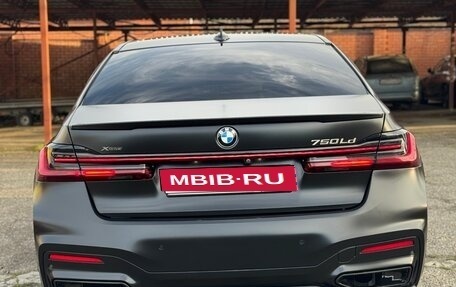 BMW 7 серия, 2019 год, 5 000 000 рублей, 5 фотография